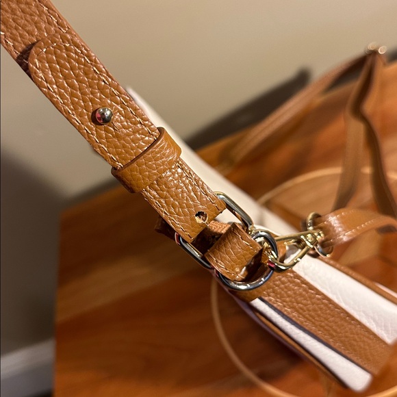 Italian Leather handbag / cross body bag - Picture 12 of 12